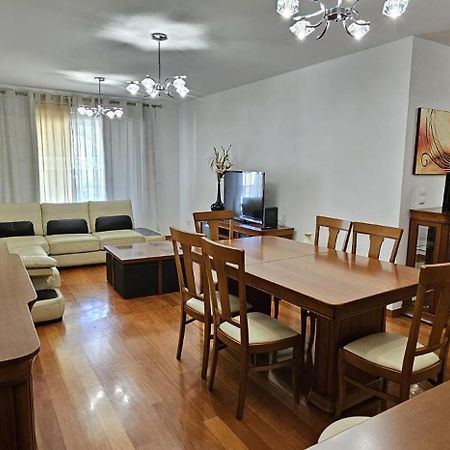 Vista Mar - Ac, Pool & Gym Apartment Фуншал Екстериор снимка