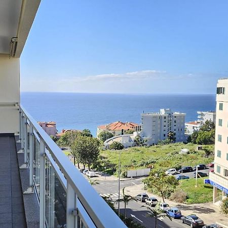 Vista Mar - Ac, Pool & Gym Apartment Фуншал Екстериор снимка