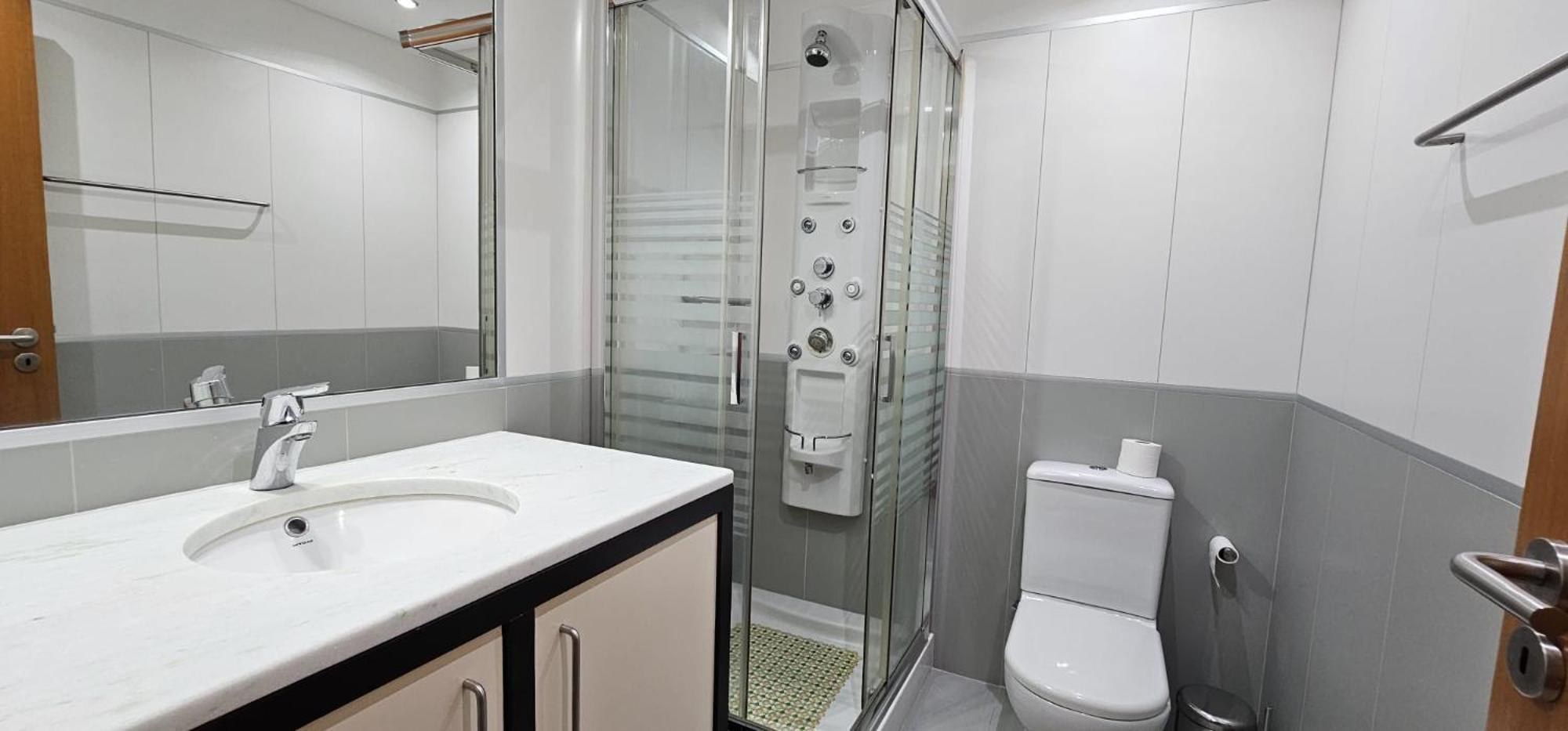 Vista Mar - Ac, Pool & Gym Apartment Фуншал Екстериор снимка