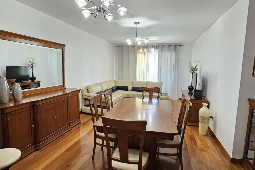 Vista Mar - Ac, Pool & Gym Apartment Фуншал Екстериор снимка