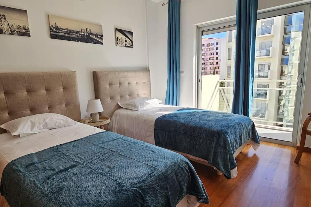 Vista Mar - Ac, Pool & Gym Apartment Фуншал Екстериор снимка