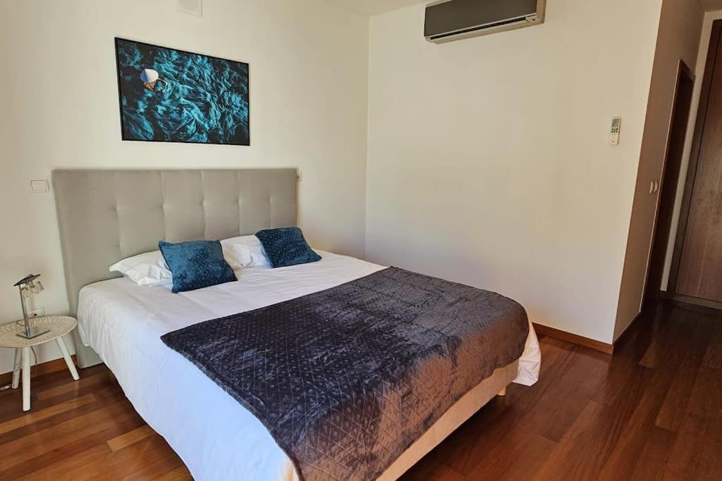 Vista Mar - Ac, Pool & Gym Apartment Фуншал Екстериор снимка